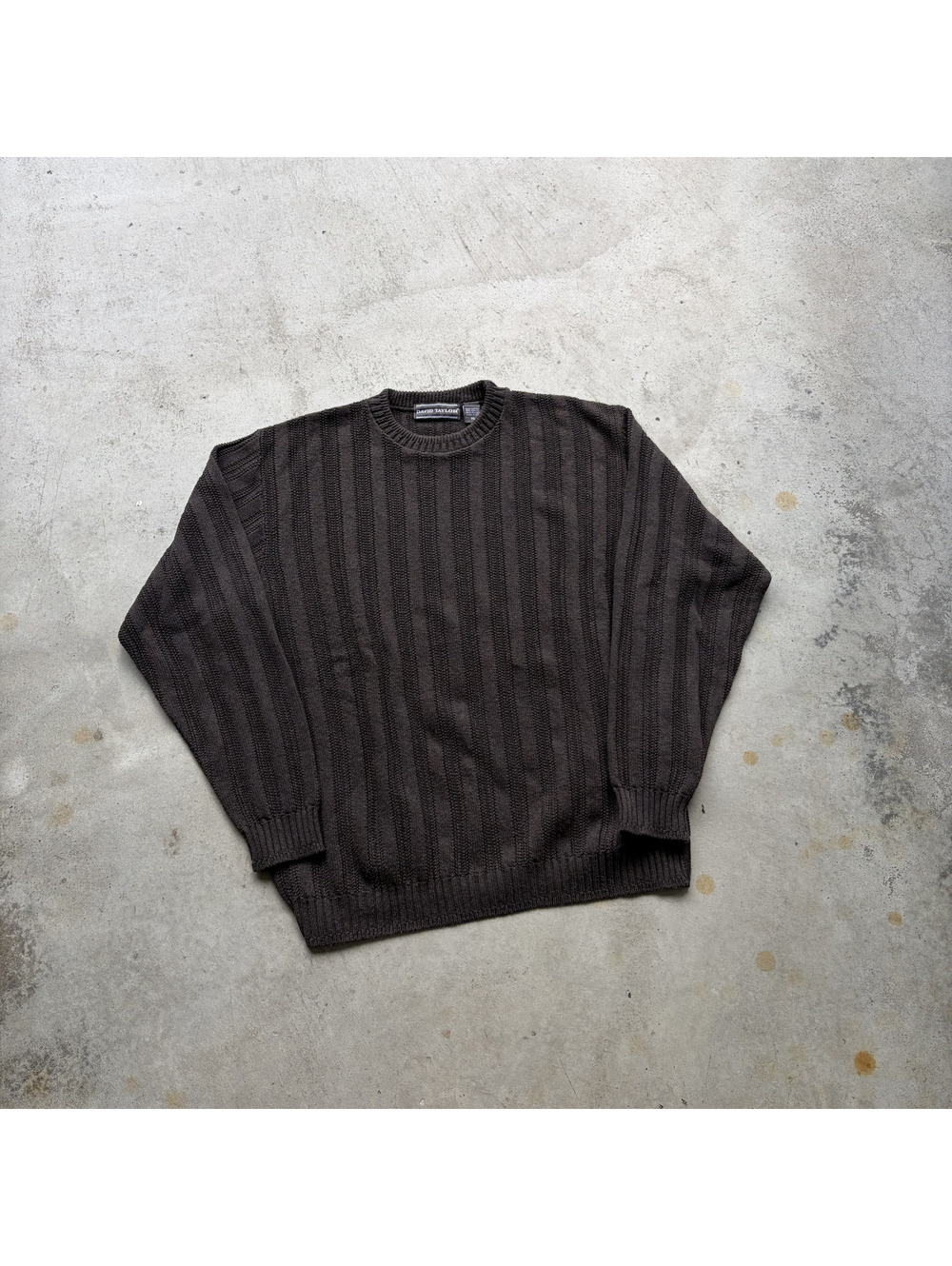 Vintage David Taylor Men's XL Brown Striped Knit Sweater